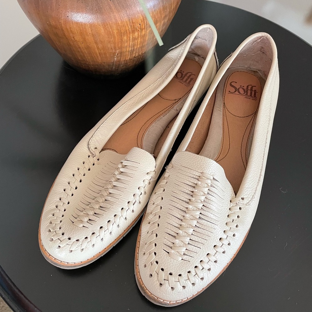 Sofft Tan Loafers Size 8